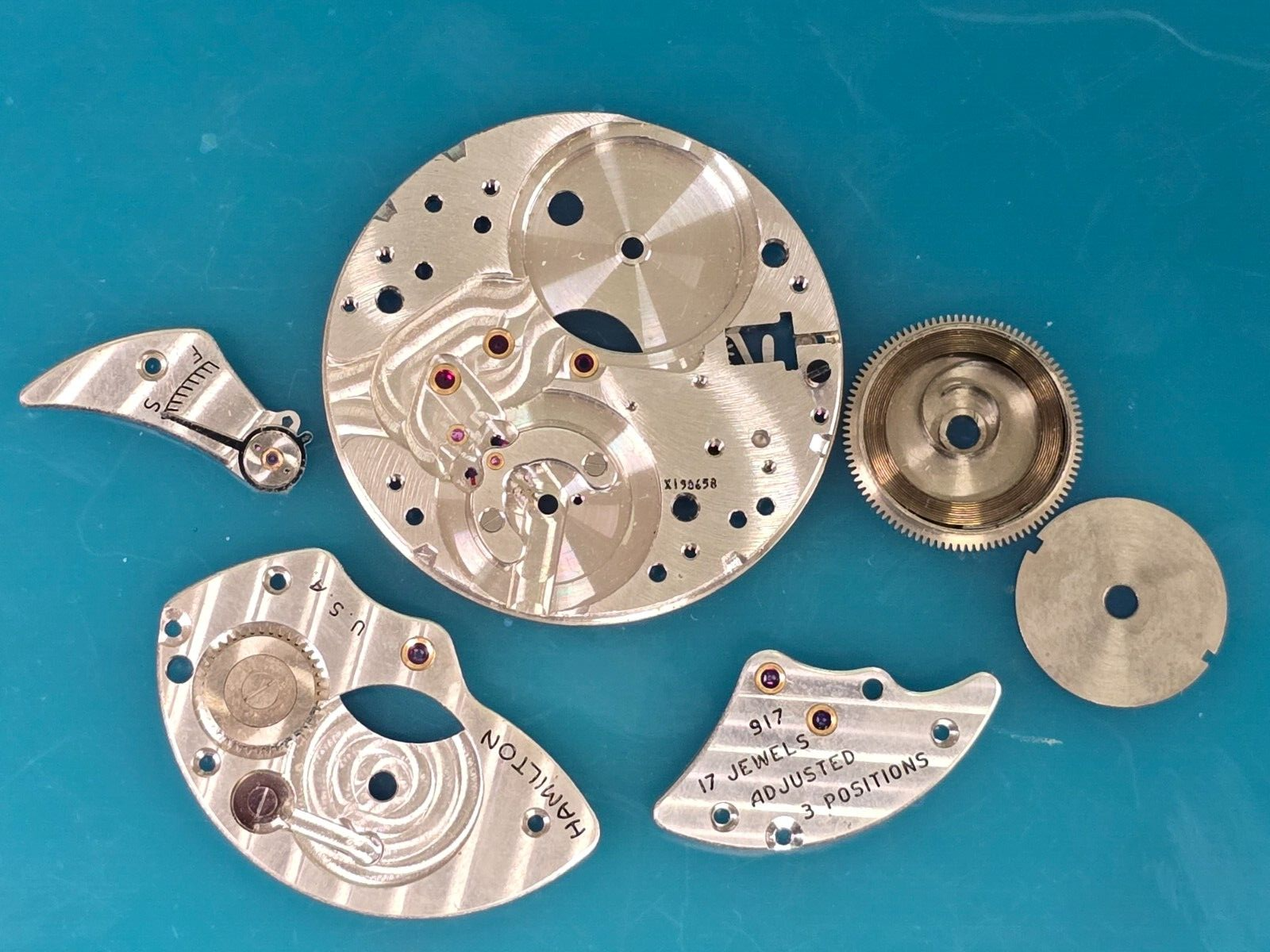 1951 Hamilton 917 10s 17j Pocket Watch - Watchmaker Repair Parts