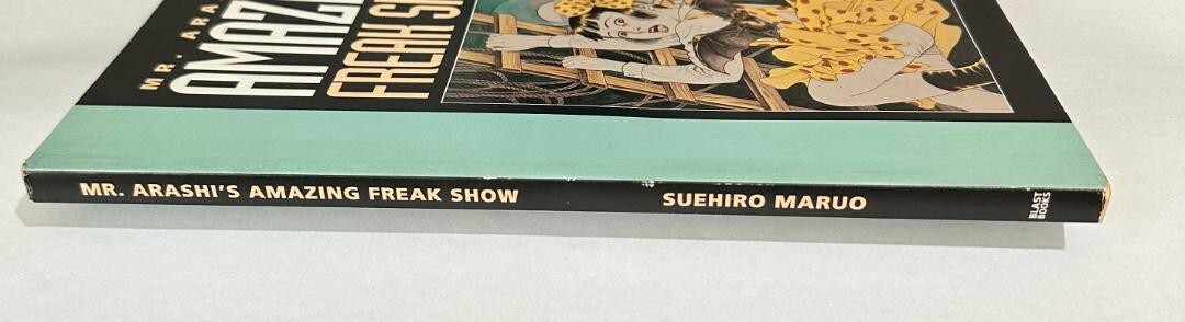 Mr. Arashi's Amazing Freak Show Complete English Manga by Suehiro