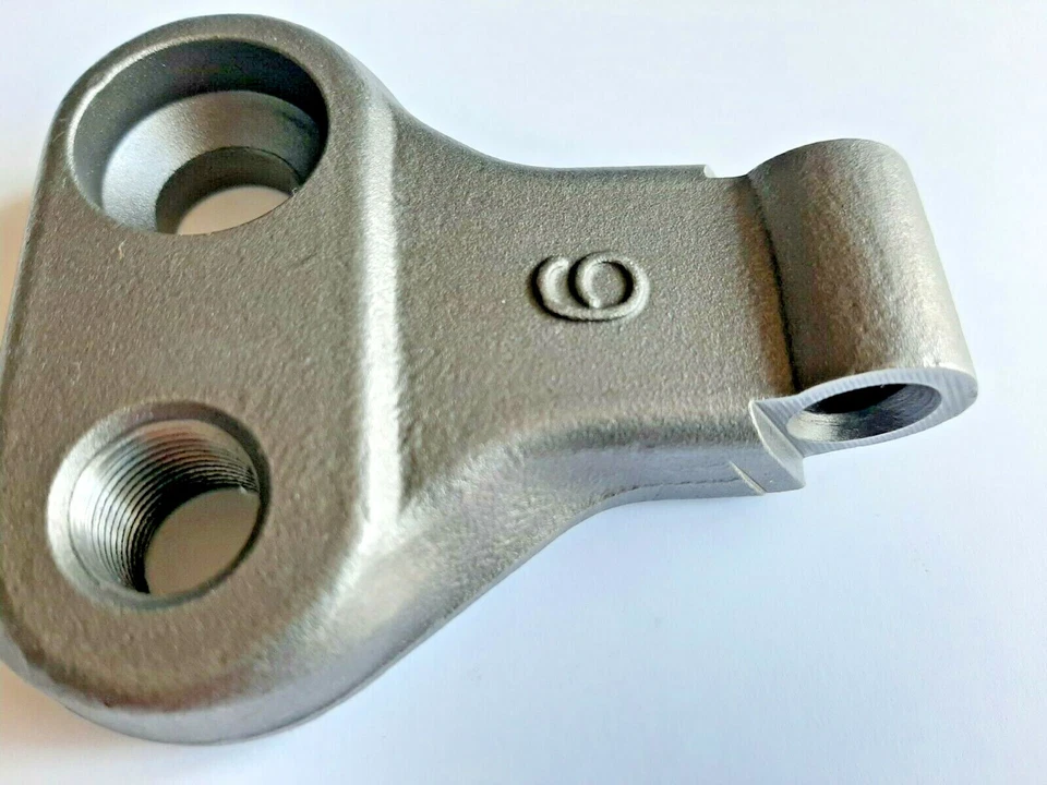 10 Halter gerade, 15,95€/St. f. Rundmeißel, f. Fräszahn - Durchm. 24,6mm (900er) - Bild 2 von 4