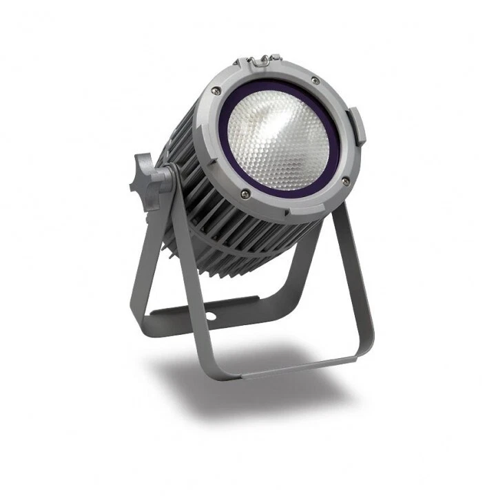 2 Used Chroma-Q Color One 100 RGBA Fixture, IP20, PowerCon and XLR 5-pin - Image 3 of 3