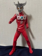 Ultraman Leo Figure Sofubi Extra Large