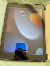 Apple iPad Air 2 9.7 Inch 16GB Wi-Fi Space Grey