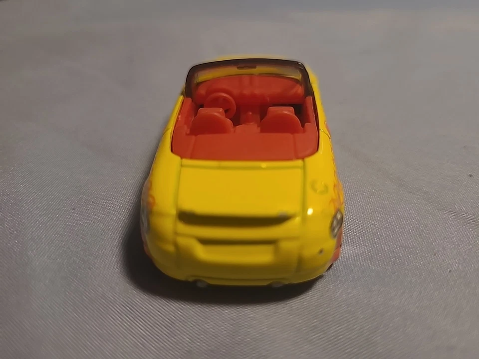 Vintage Matchbox Justice League Audi TT Roadster Yellow Die Cast Flash DC COMICS - Image 4 of 4