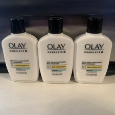 Olay Complete  Daily Facial Moisturizer with Sunscreen SPF 40 6oz Lot of 3