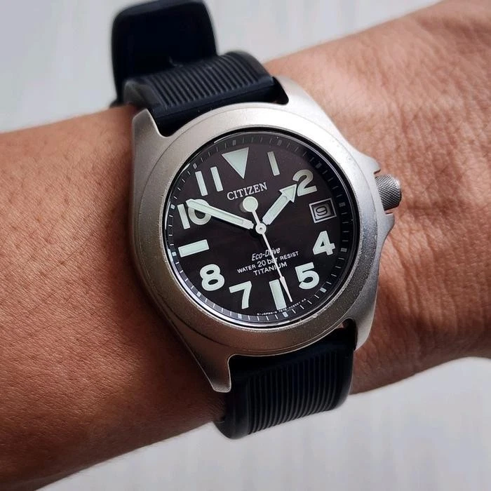 Редкие черные часы Citizen Promaster Ray Mears 35 мм Titanium Eco Drive 7878-H16714 - Изображение 4 из 4