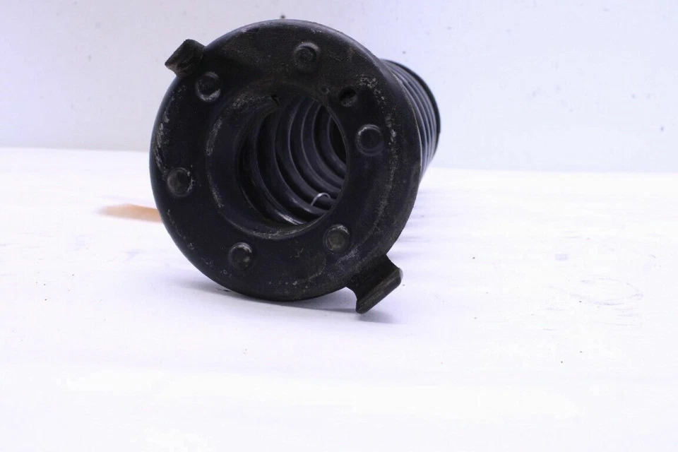 BMW M3 2008-2013 convertible muelle helicoidal trasero OEM usado Foto 3 de 4