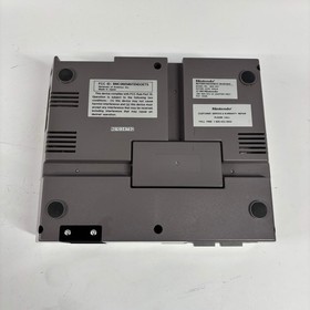 Nintendo Entertainment System NES-001 Gray Action Set CIB