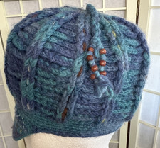 Newari Icelandic Design Chunky Knit Crochet Style French Multicolor Y2K Beret