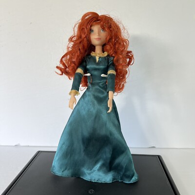 Merida Classic Doll Brave 11 1/2''- Official Disney Store Merida Classic Doll Brave 11 1/2''- Official Disney Store
