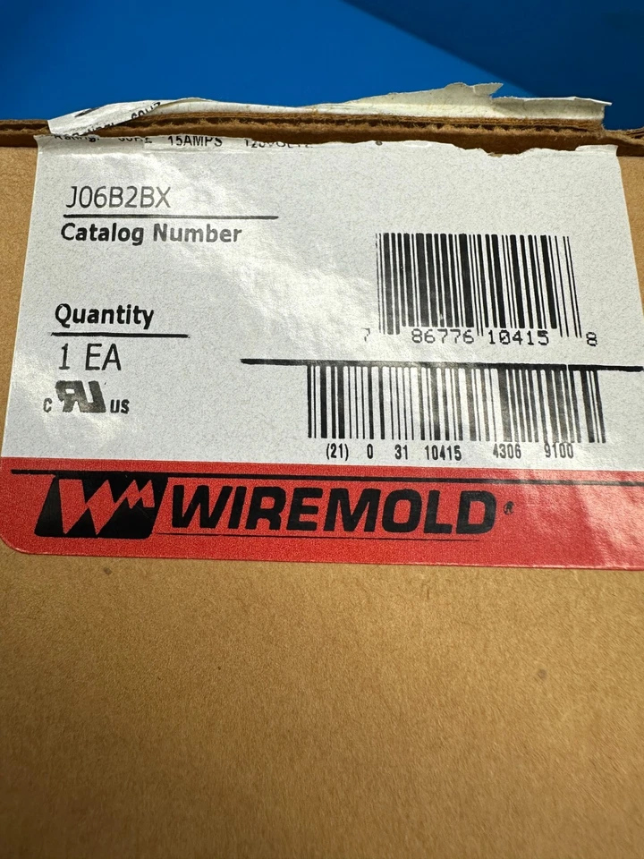 WireMold High Performance 6 Plug-In Outlet Surge Protector Unit J06B2BX - Image 3 of 4