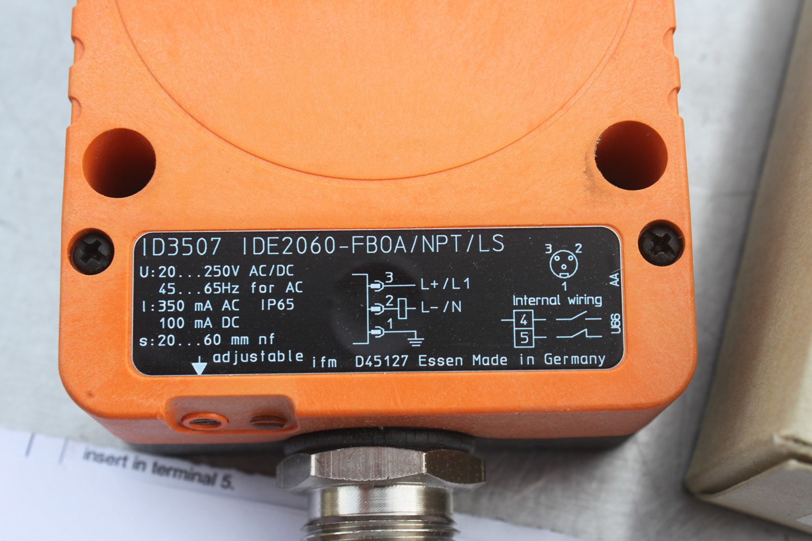 EFECTOR ID3507 IDE2060-FBOA/LS-300L NEW