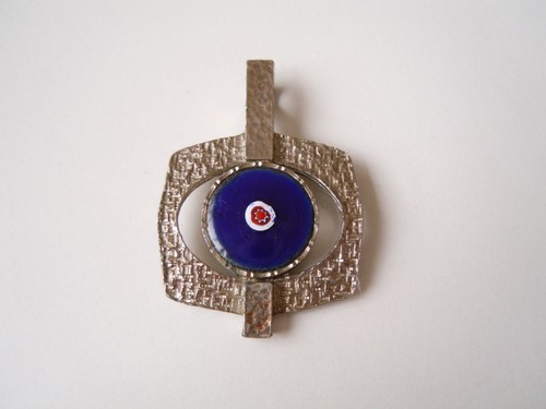 PENDENTIF EN ÉMAUX de limoges signé HLT EUR 32,00