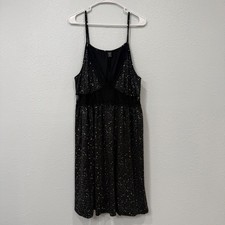 SHEIN Curve Women 3XL Black Silver Foil Splatter Lace Trim V-Neck Mini Dress
