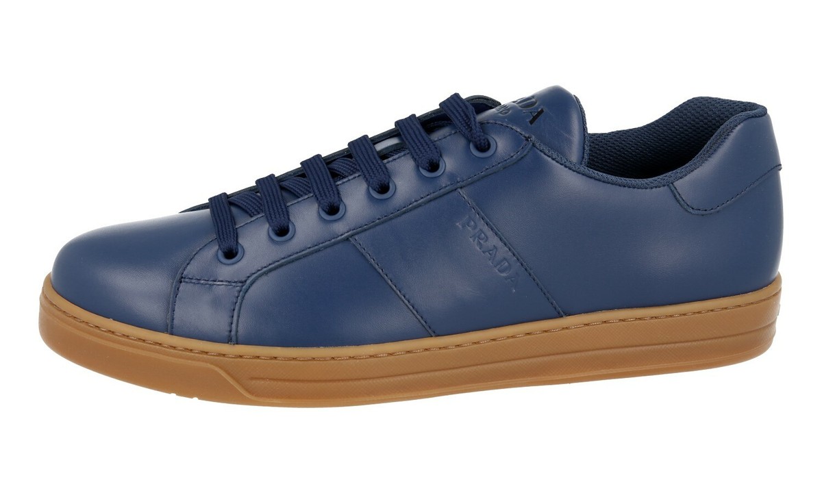 スニーカー PRADA BLUE BALTIC HAMMERED LEATHER SNEAKER Prada Blue Baltic hammered leather sneaker | TheDoubleF
