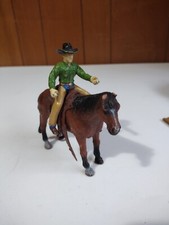 Big Country Farm Toys Caballo Rodeo Roper 407 Rocky Mavericks Rancho Vaquero sin cuerda