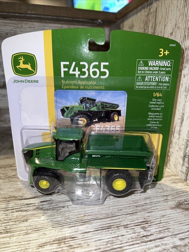 1/64 Scale John Deere F4365 Nutrient Applicator Dry Fertilizer Spreader Ertl