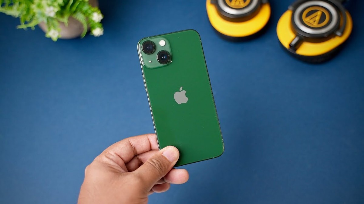 美品　iPhone13mini  128G  プロダクトレッド 中古】iPhone13 mini 128GB プロダクトレッド MLJG3J／A SIM