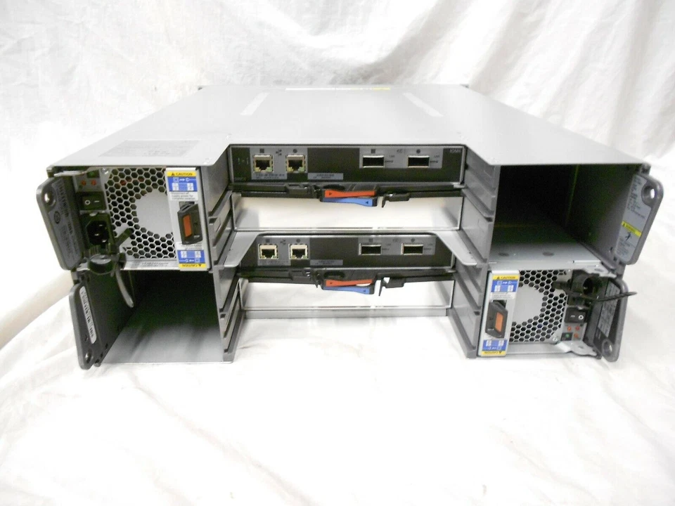 NetApp DS4246 Disk Array Shelf W/ 24x SAS SATA Trays 2x IOM6 Expansion JBOD - Image 2 of 2