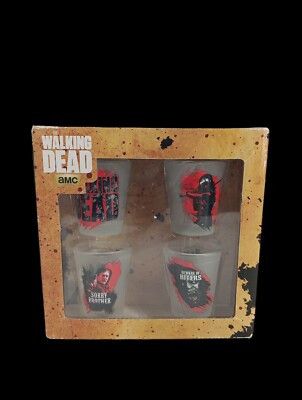 THE WALKING DEAD AMC 2013 4 SHOT GLASS SET Daryl, Michonne, Zombies New!!!