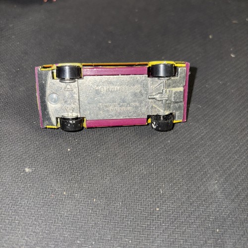Hot Wheels Turismo Delorean 1979 vintage amarillo #1694 - Imagen 5 de 5