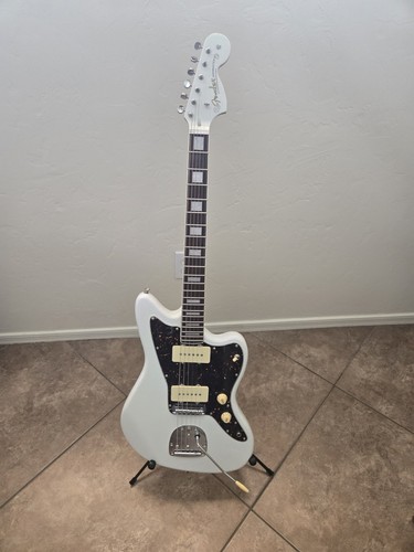 Jazzmaster Partscaster - Fender Parts - Player II Pickups
