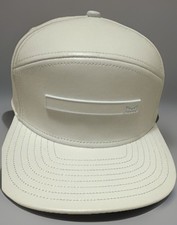Melin Bar Inlay Luxury SnapBack white/Ivory O...
