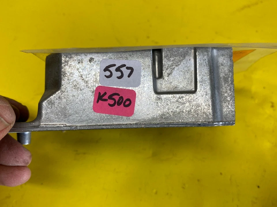 2001 - 2002 年尼桑 QUEST SRS 空气控制模块 原始设备制造商 285562Z300 0285001391 — 第 2/4 张图片