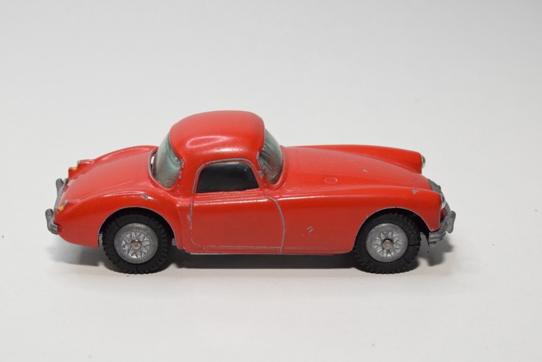 B23 1:43 TEKNO DENMARK 824 MGA MG A 1600 RED EXC. COND