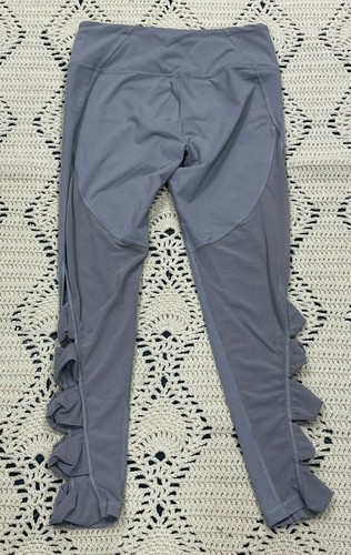 Leggings Victoria Sport Knockout Recortados Gris Correa Mediana Ascensión Media Bolsillo Interior - Imagen 4 de 4