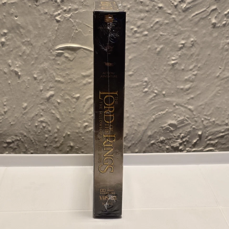 The Lord of the Rings: Fellowship of the Ring 2002 VHS Box Of 50 Tapes Sealed - Image 4 of 4