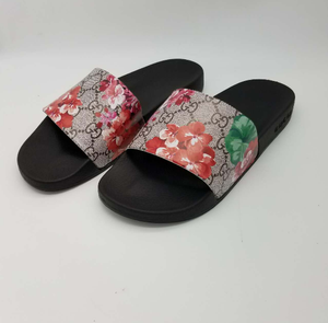 gucci bloom flip flops