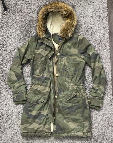 Abercrombie \u0026 Fitch Women's Sherpa Camo 
