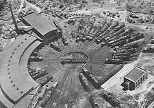 Central Railroad of New Jersey locomotive roundhouse 1961 5 x 7 Photo