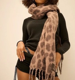Victoria's Secret PINK Oversized Scarf Leopard Winter Wrap NEW!