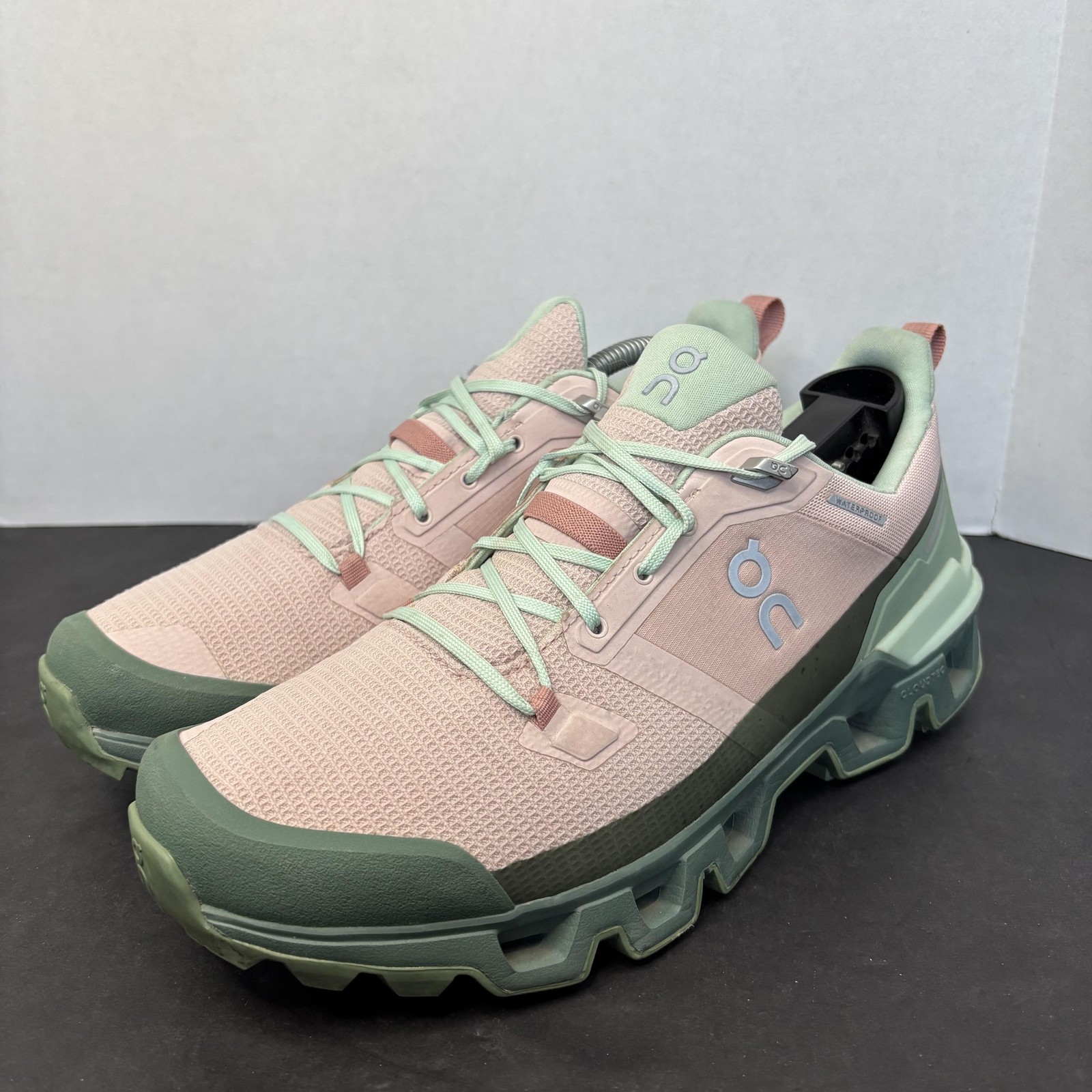 On CloudTec Shoes Womens Size 10.5 Pink Green Waterproof Trail Hiking Sneakers