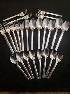 Hampton Silversmiths 24Pieces Stainless 18/10