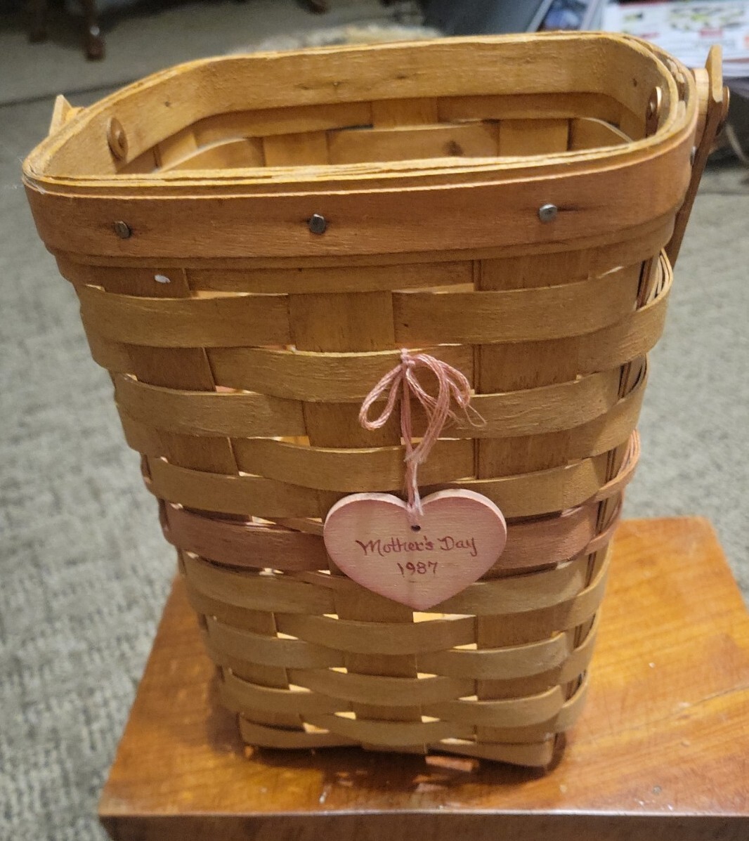 Longaberger 1987 Mothers Day Basket w/Swing Handle Signed By 3