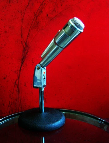 Vintage 1960's Electro Voice 664 dynamic cardioid microphone w stand PROP