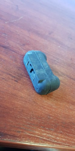 BMW X5 7er E53 E65 E66 E67 Gummi Befestigungsteile für Kühler 1439113