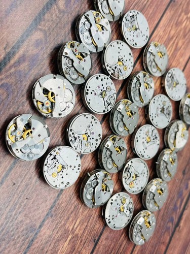 Vintage Uhrwerke Zahnradsatz 55 tlg rund 20mm Mechanismen Steampunk Teile - Bild 6 von 13