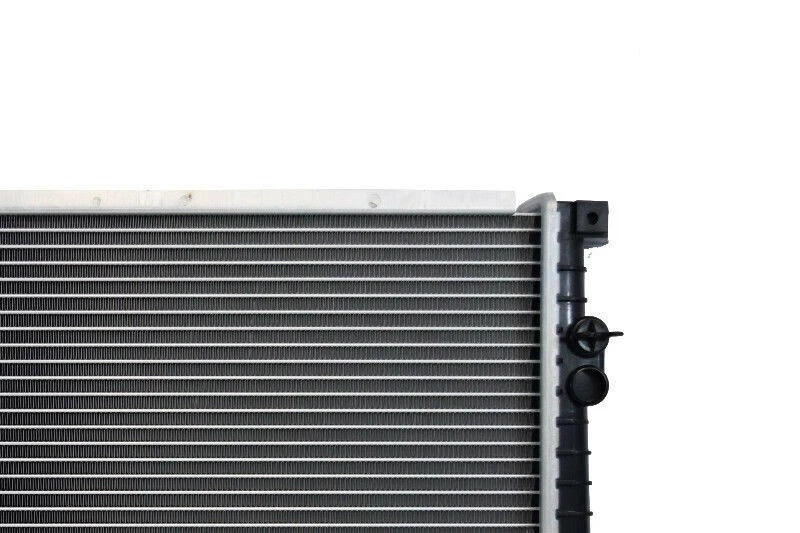 Radiador 1401 compatible con BMW 740iL 750iL 1995-1998 / 95, 97, 98 BMW 540i 740i Foto 4 de 4