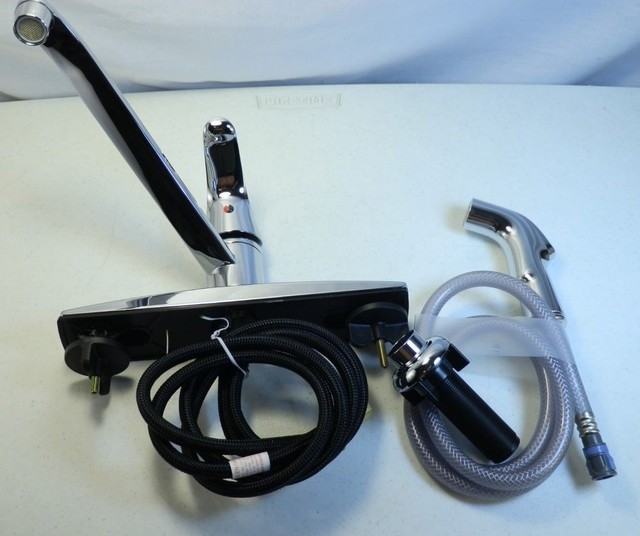 Elkay HD2478CRQ Everyday Chrome Kitchen Faucet With Side Spray for sale