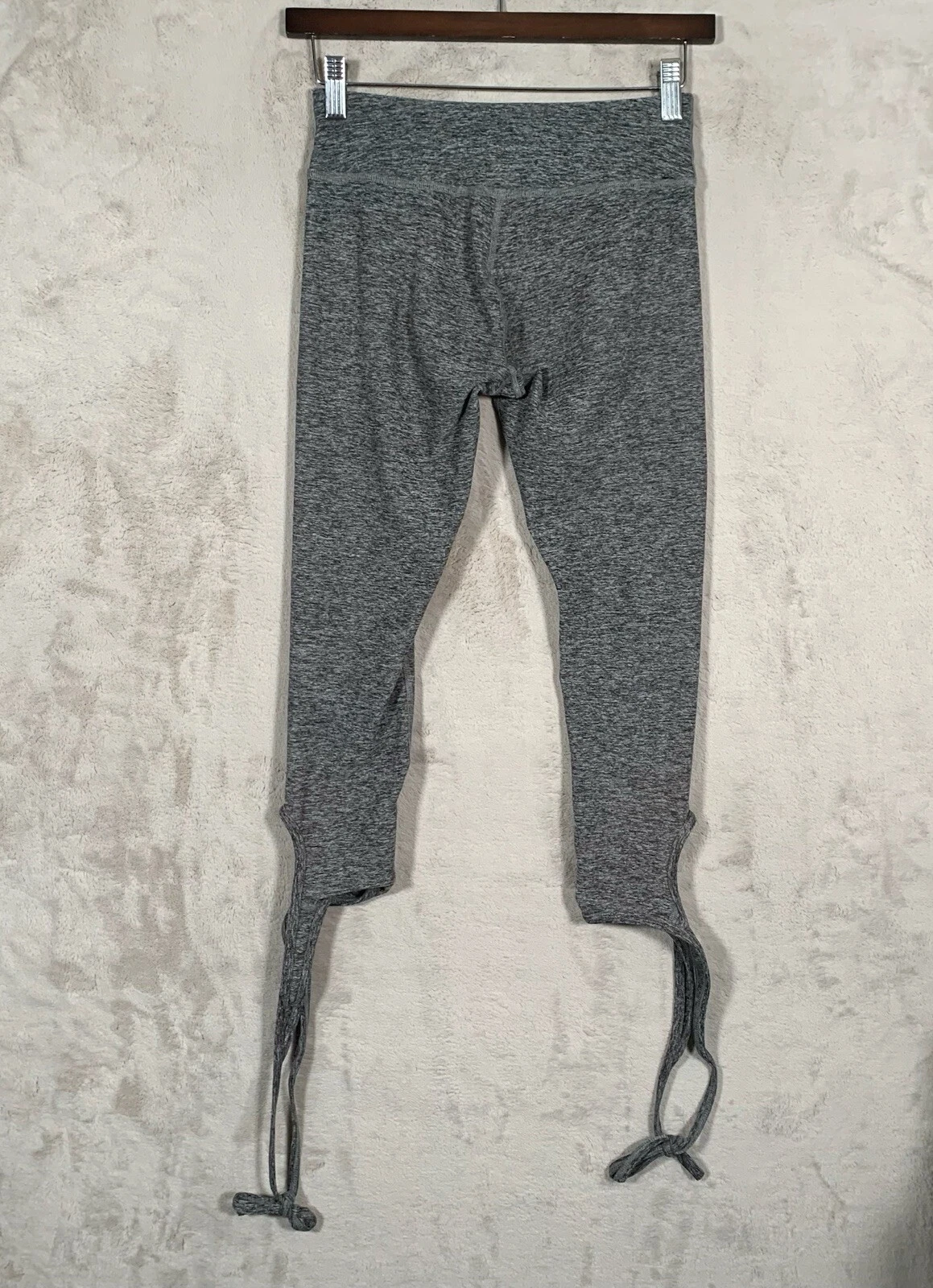 beyond-yoga capri heather ankle tie leggings