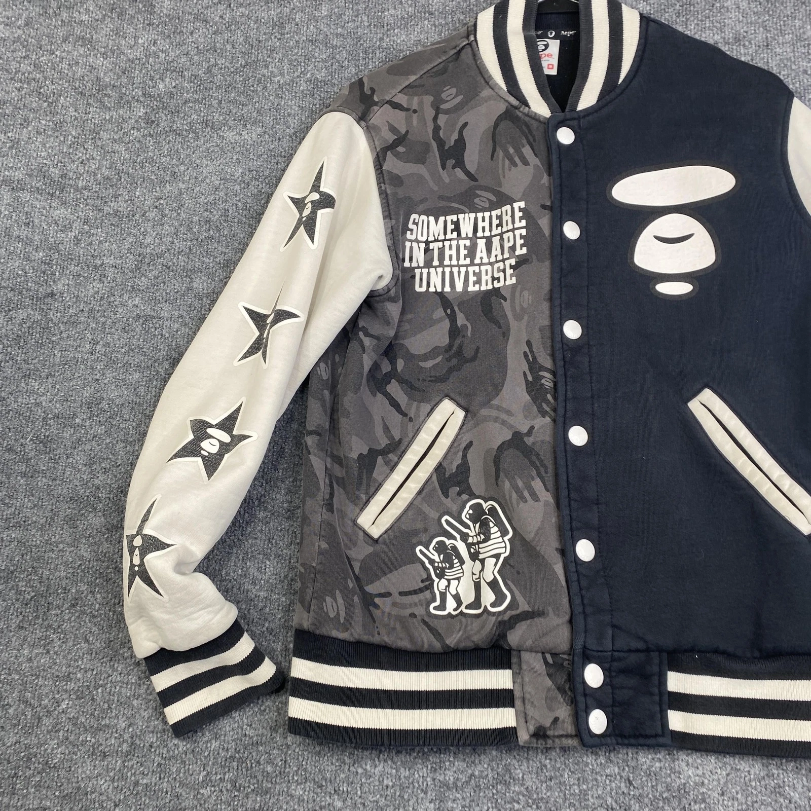 AAPE By A Bathing Ape Jacket Mens Medium Black Camo Varsity Letterman Bomber image 2