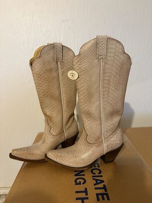 Ladies Boots Idyllwind New Unused  Light Pink/beige