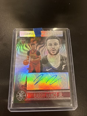 2020-21 Panini Illusions - Trophy Collection Signatures Larry Nance Jr. #TC-LNJ 