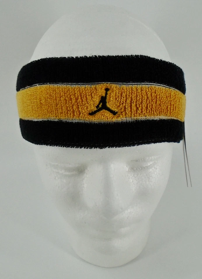 Conjunto de diadema y pulseras Nike Jordan Terry para hombre negro/dorado lijado Foto 4 de 4