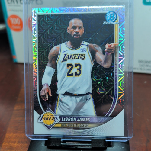 Topps 2025-26 Bowman Chrome LeBron James Mojo Refractor #BCV-121 Lakers