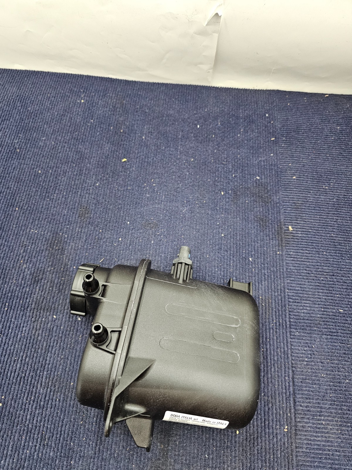 ASTON MARTIN HY53-19B518-AF Radiator Expansion Tank 400203100C1 1000565813