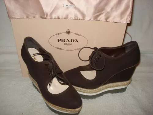 100 % AUTHENTIQUE NEUF FEMME PRADA MARRON PLATEFORME À LACETS COMPENSÉ/ESPADRILLE US 7